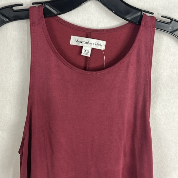 Abercrombie xs nwt damaged discoloration - Picture 2 of 6